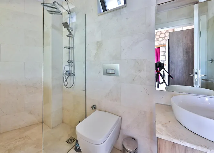 Luxury And Cosy Vila *