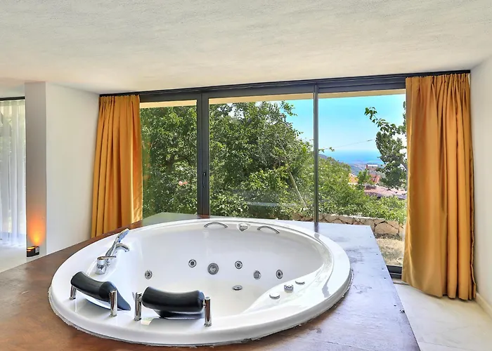 Luxury And Cosy Vila Kaş