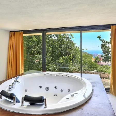 Luxury And Cosy Villa Kaş